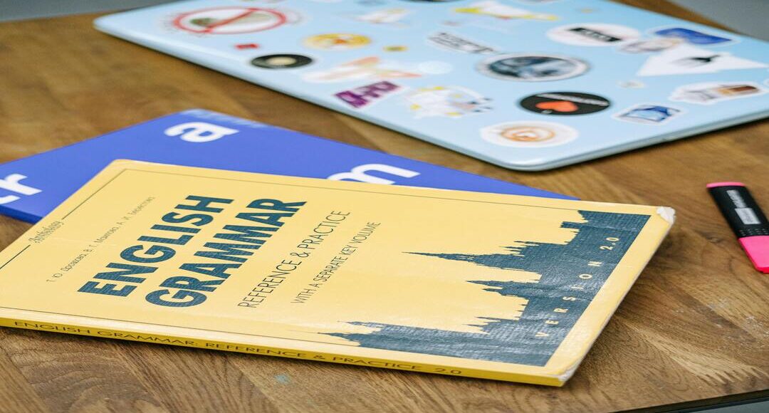 تطبيقات تحسين اللغة الإنجليزية