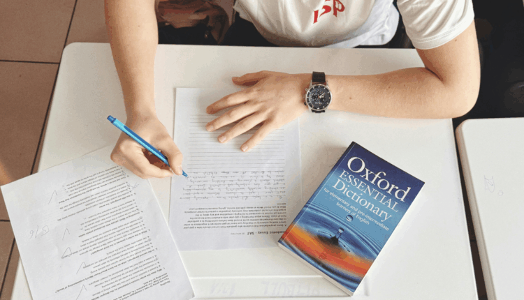 أفضل المواقع التي تساعدك في التحضير لاختبار الآيلتس