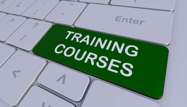 دورات تدريبية عن بعد