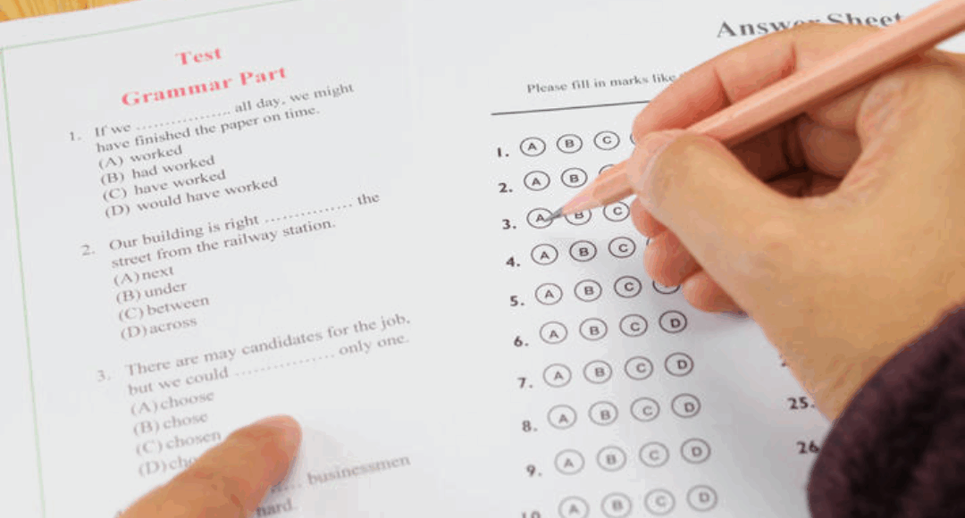 اختبارات معاهد اللغة الإنجليزية