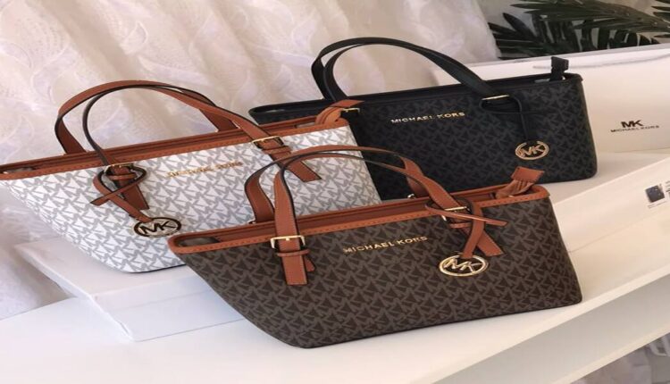 علامة مايكل كورس