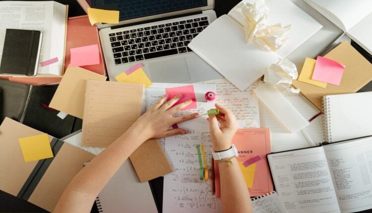 الحياة حلوة