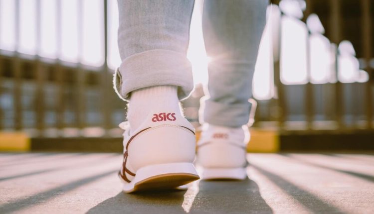 حذاء ASICS Gel Nimbus 26