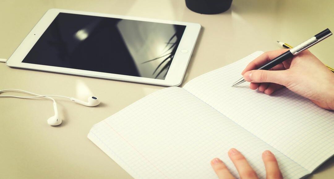 تمكين الشباب السعودي