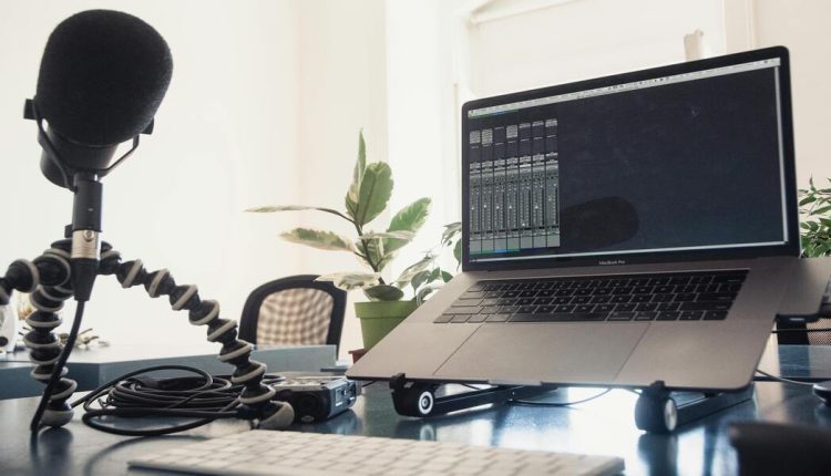 مقابلة حامد بن سمحه