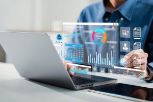 كورس LLM Evaluation & Scaling يجعل نماذج اللغة الكبيرة أكثر ذكاء 3 WhatsApp Image 2026 01 02 at 8.30.26 PM