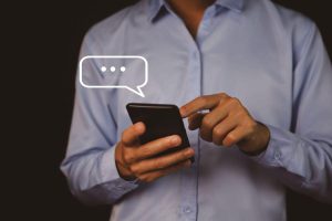 Bitchat : تطبيق المحادثات الذي يكسر الرسميات التقليدية 1 Bitchat