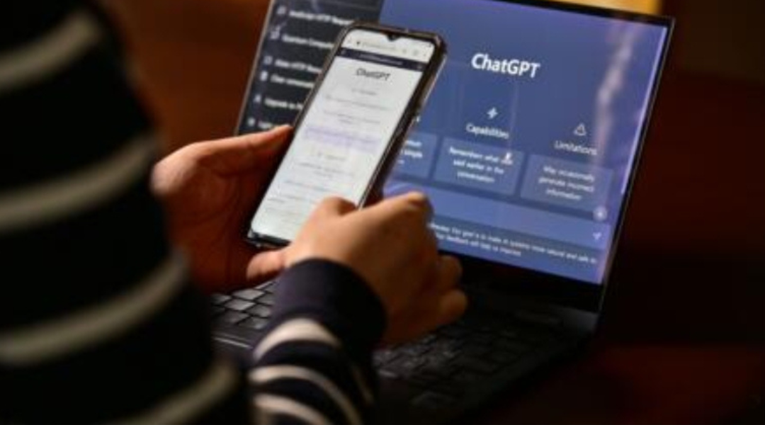 برومبتات ChatGPT أصبحت الحل الأسرع لتحسين السيرة الذاتية بطريقة احترافية تناسب متطلبات الشركات الحديثة وأنظمة ATS